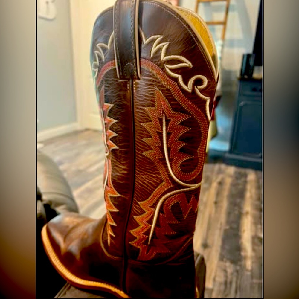 Ladies 9M Justin Boots